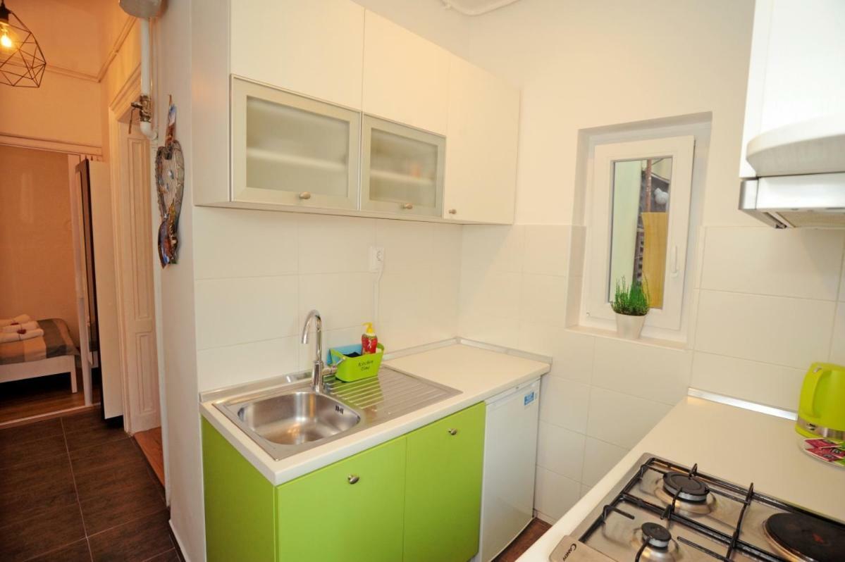 Garden Town Appartement Zagreb Buitenkant foto
