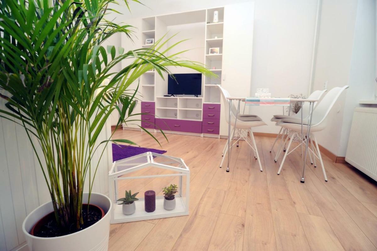 Garden Town Appartement Zagreb Buitenkant foto