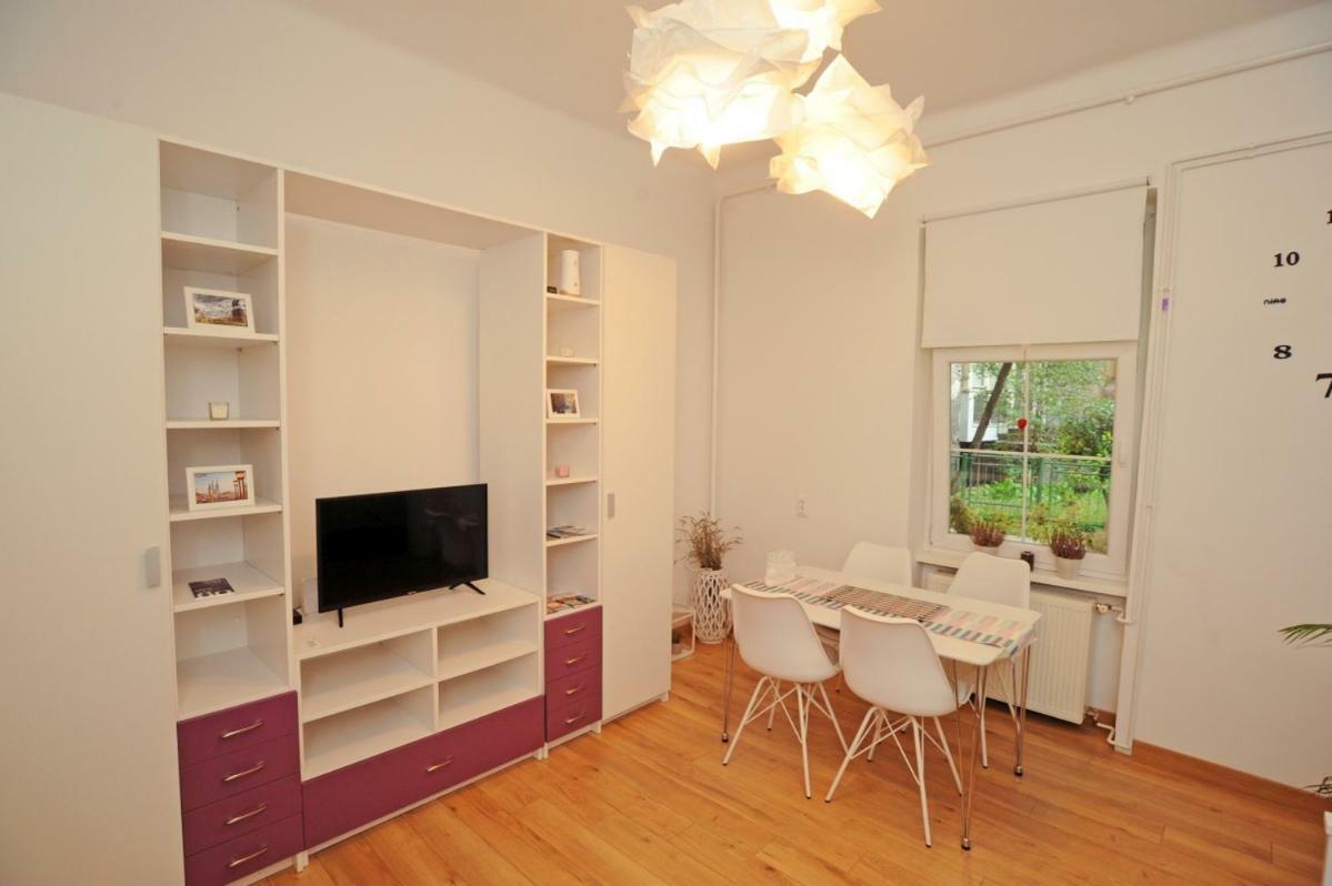 Garden Town Appartement Zagreb Buitenkant foto