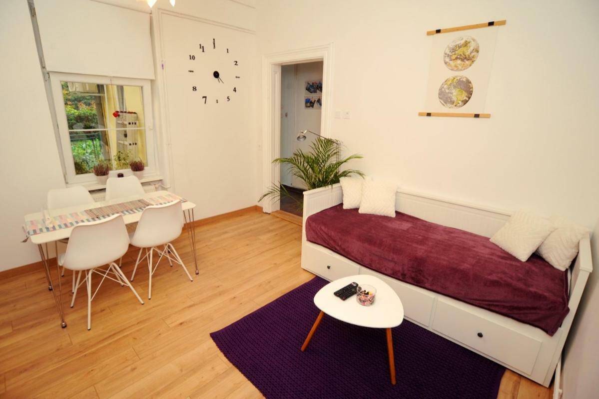 Garden Town Appartement Zagreb Buitenkant foto